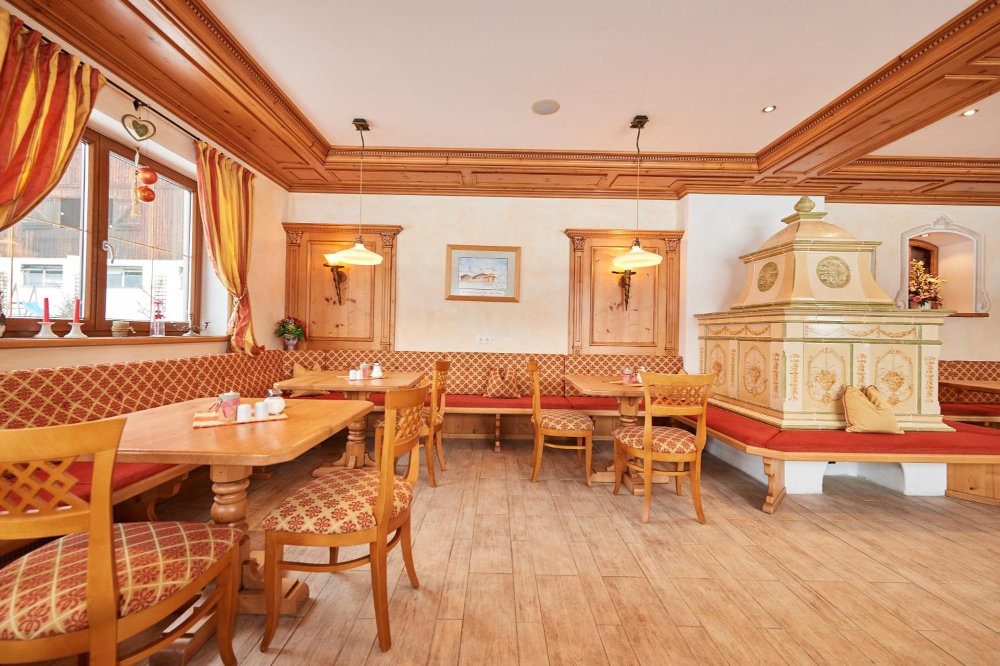 Landhotel Hinteraigengut Флахау Екстериор снимка