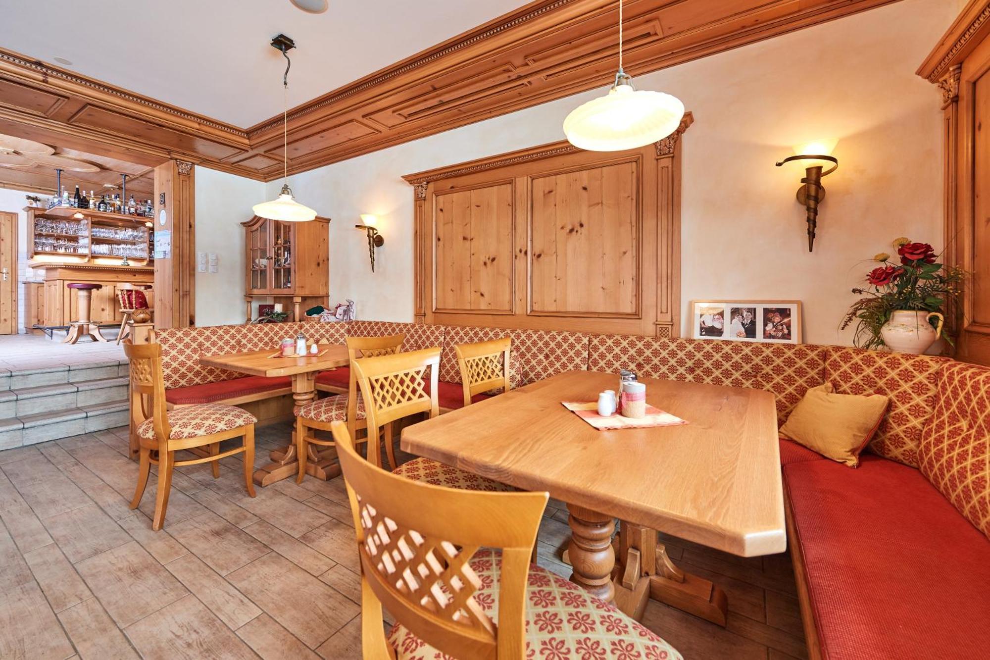 Landhotel Hinteraigengut Флахау Екстериор снимка