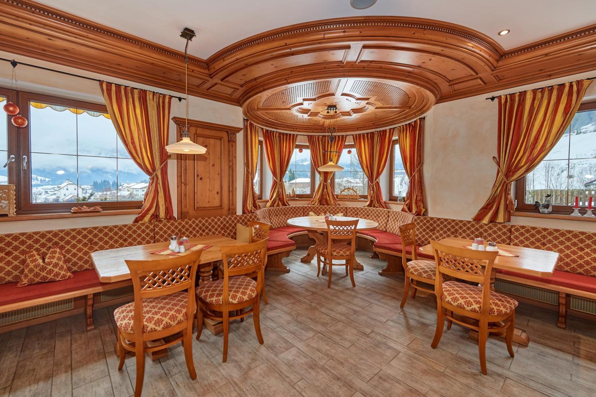 Landhotel Hinteraigengut Флахау Екстериор снимка